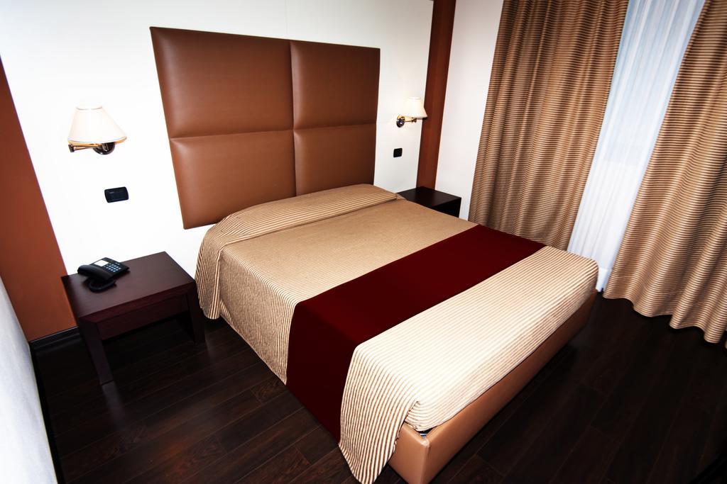 Hotel Ristorante Giada Grumolo delle Abbadesse Ngoại thất bức ảnh