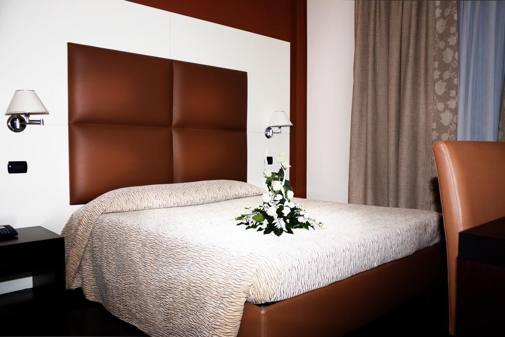 Hotel Ristorante Giada Grumolo delle Abbadesse Ngoại thất bức ảnh