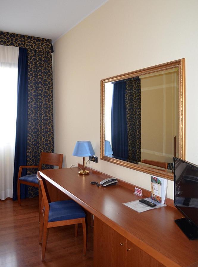 Hotel Ristorante Giada Grumolo delle Abbadesse Ngoại thất bức ảnh