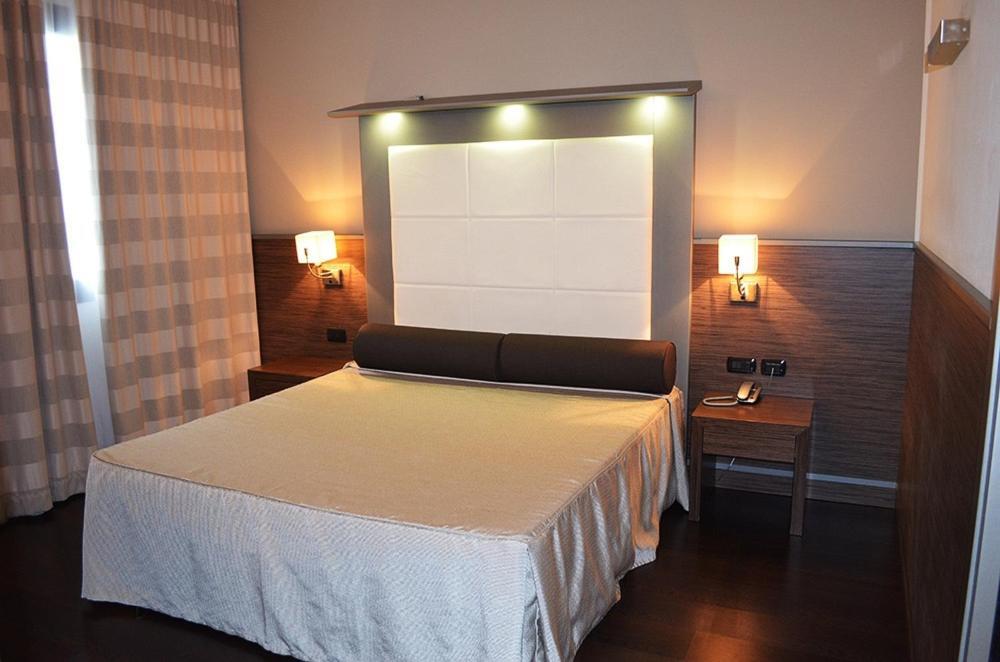 Hotel Ristorante Giada Grumolo delle Abbadesse Ngoại thất bức ảnh