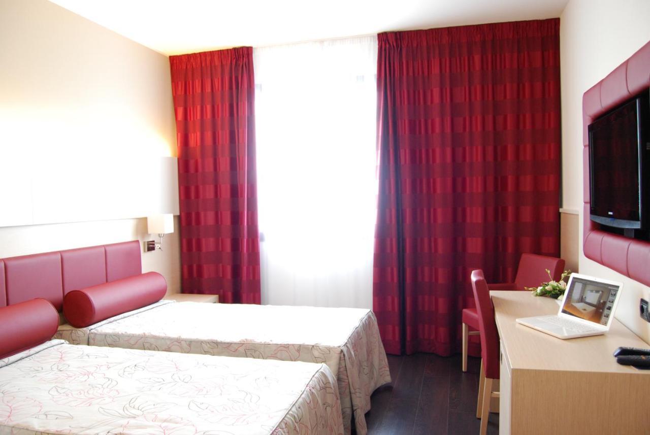 Hotel Ristorante Giada Grumolo delle Abbadesse Ngoại thất bức ảnh